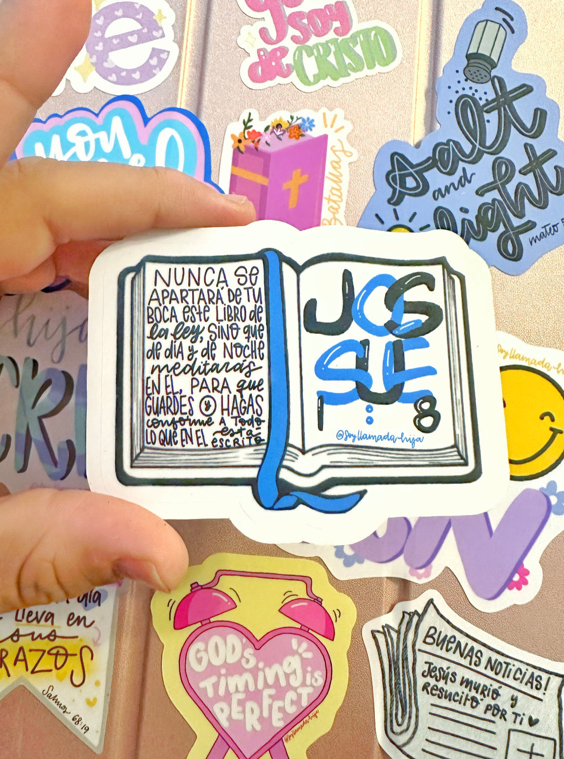 Die Cut Josue 1:8 Sticker | 2.5”